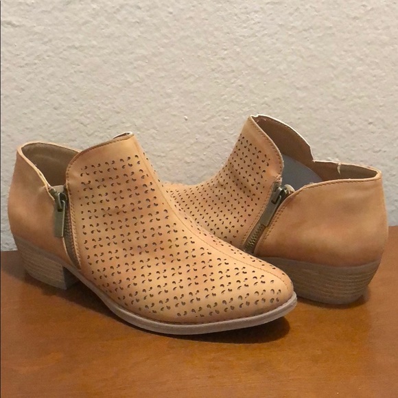 Bootie - Picture 5 of 8